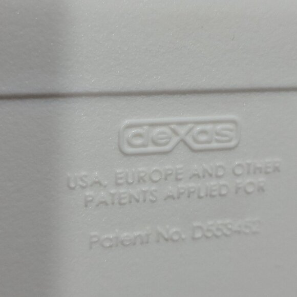 Dexas Chopping Board & Scoop Black White Set of 2 - Picture 9 of 10